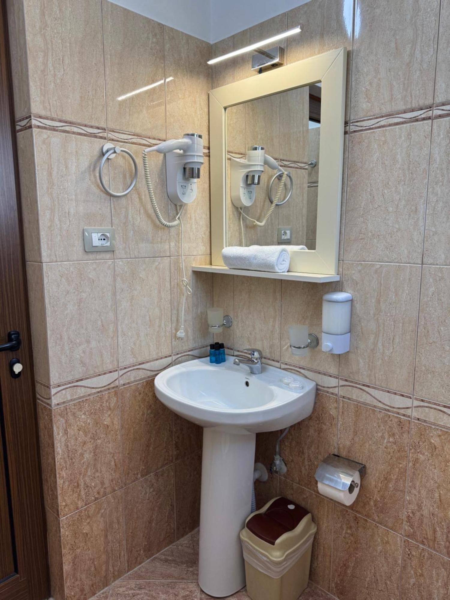 קסאמיל Villa Bushi מראה חיצוני תמונה